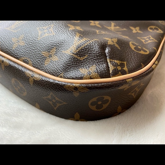 💯 Authentic LV Odeon pm Crossbody bag in pristine condition - Picture 11 of 16